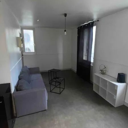 Apartment F2 Spacieux Et Calme Cote Gare Le Havre